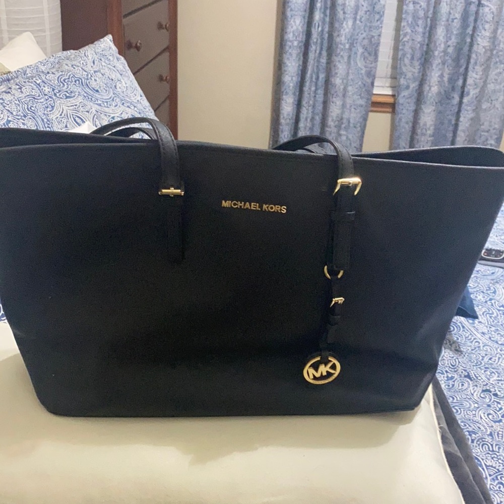 Michael Kors Tote